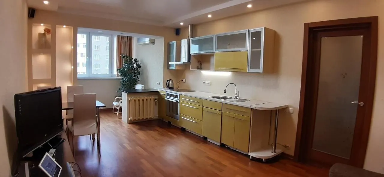 Ferienwohnung 1/10 Вулиця Радунська Kiew