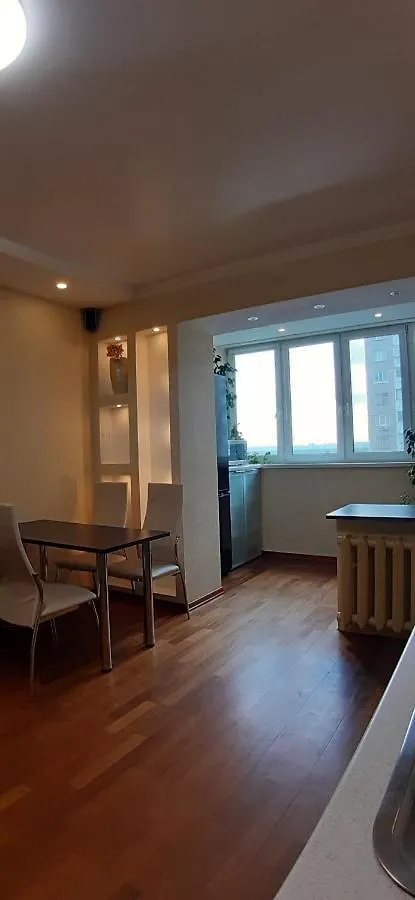 Ferienwohnung 1/10 Вулиця Радунська Kiew Apartment