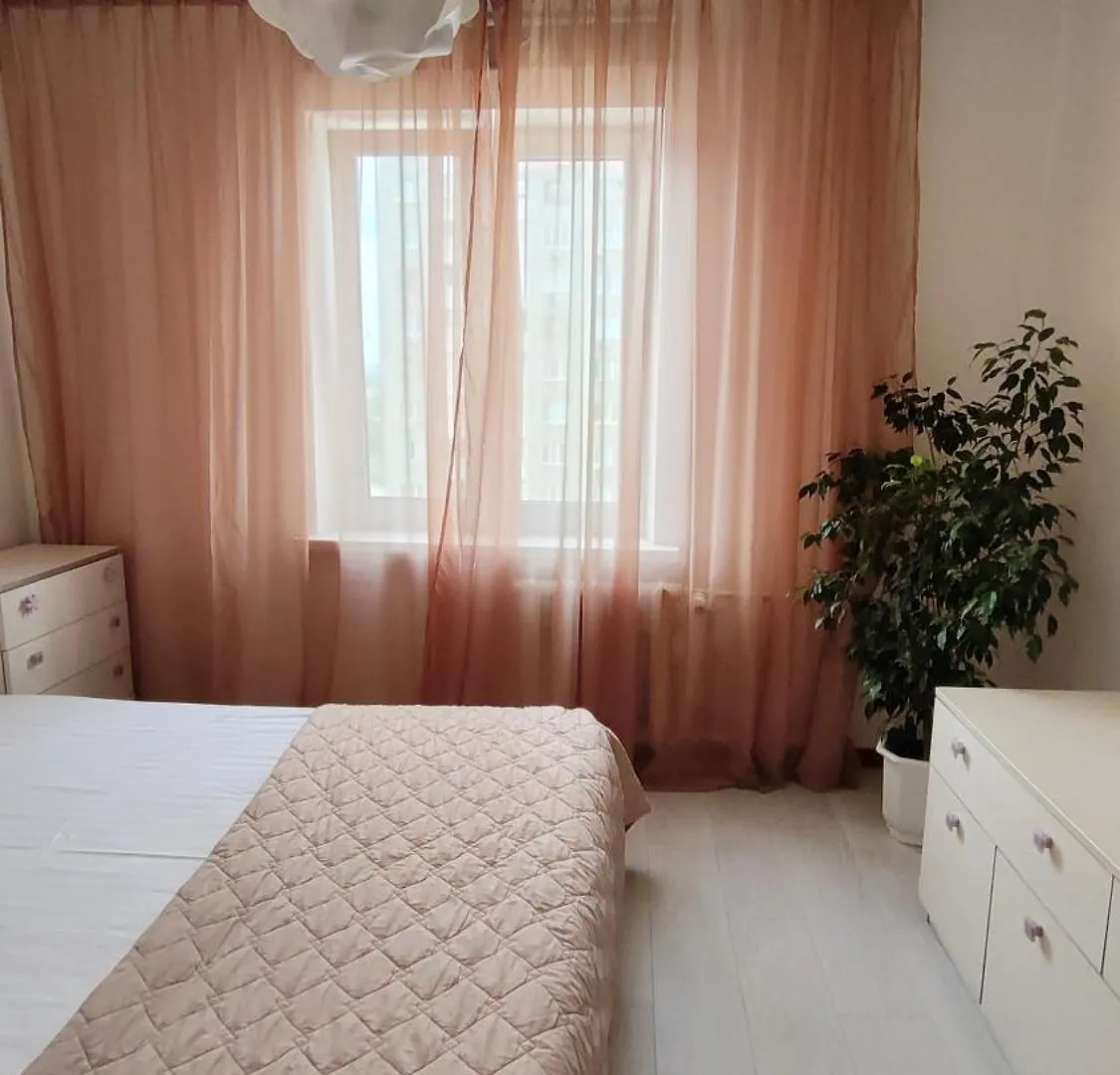 Apartment Ferienwohnung 1/10 Вулиця Радунська Kiew