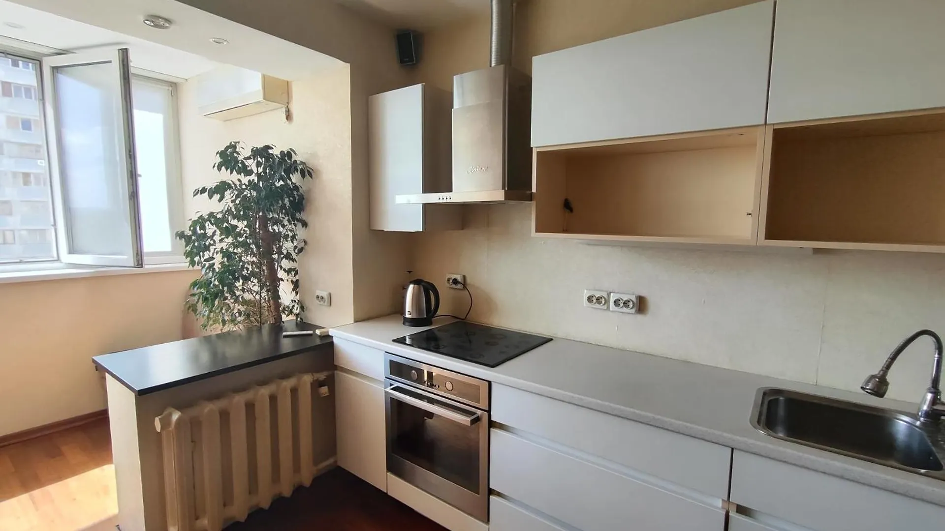 1/10 Вулиця Радунська Appartement Kiev Oekraïne