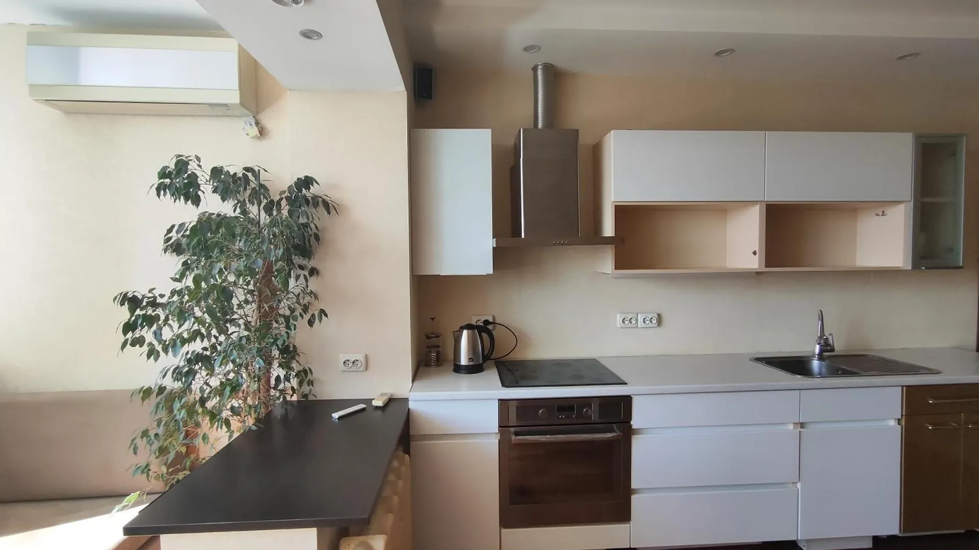 1/10 Вулиця Радунська Appartement Kiev