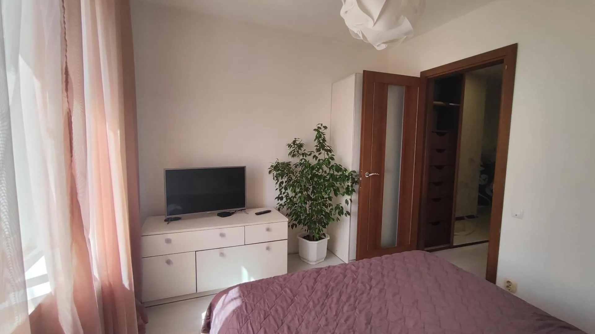 1/10 Вулиця Радунська Appartement Kiev